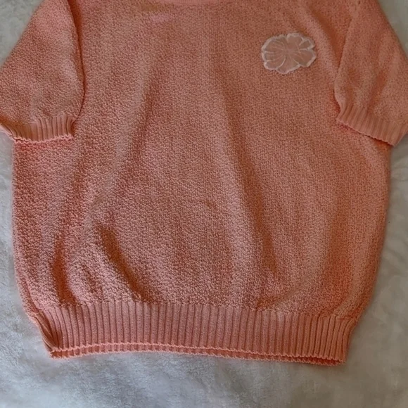 Vintage Peach Embroidered Flower Short‎ Sleeve Sweater - Picture 11 of 16